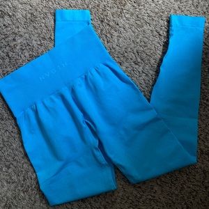 NVGTN Caribbean blue leggings size M